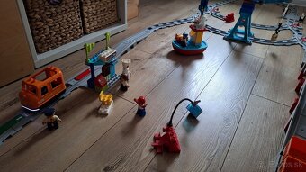 Lego DUPLO nákladný vlak - 7