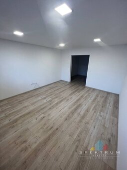PREDANÉ-SPEKTRUM REALITY- Na PREDAJ 3 -izbový byt, 70 m2, Ha - 7