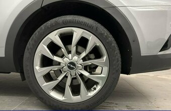 KIA Sorento 2.2 CRDi 4WD PLATINUM A/T - 7