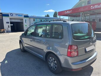 Volkswagen Touran facelift 1.9 TDI, 7 miestny - 7