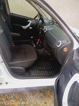 Dacia Duster 4x4 Garmin - 7
