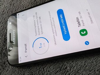 Samaung Galaxy J5 2017 - 7