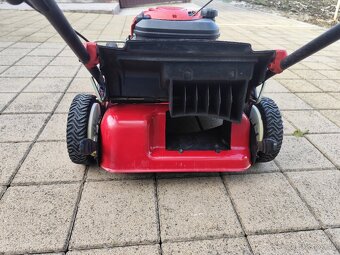 Kosačka Husqvarna,TORO - 7