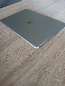 9,7" tablet iPad 5 generácie 32GB TOP stav - 7