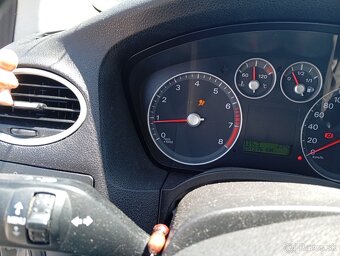Predám Ford FOCUS combi mk2 - 7