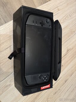 Lenovo Legion Go - 7