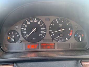 Bmw E39 528i - 7