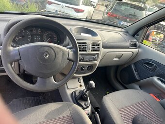 Renault Thalia 1.4 (55 kW, 2004) - 7