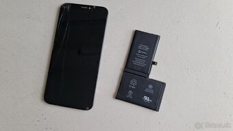 Apple iPhone X - na diely, bez dosky - 7