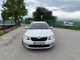 Škoda Octavia combi 2.0 tdi Style - 7