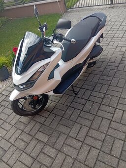 Skúter HONDA - 7