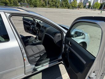 Skoda octavia combi II facelift - 7