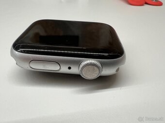 Apple Watch Series 6 44 mm - 7