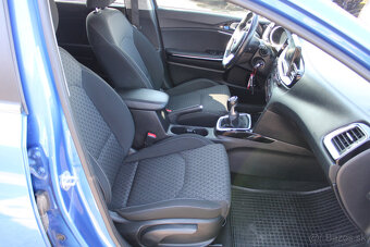 Kia Ceed SW 1.4 T-GDi Gold - 7