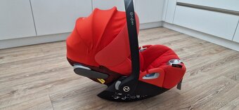Autosedačka Cybex Cloud Z i-Size + otočná báza - 7
