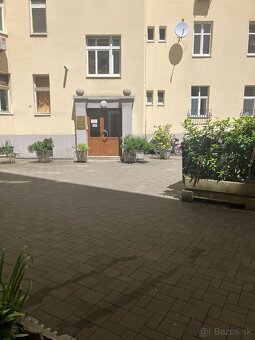 Prenajom 4 izb bytu v úplnom centre - 7