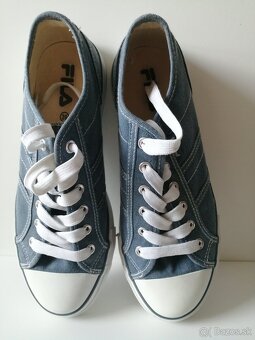 FILA - 7