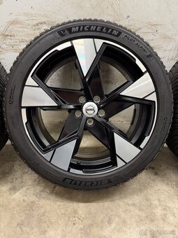 Zimná sada 5x108 R20 , 245/40/20 Volvo EX30 - 7