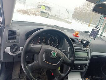 Predám škoda Octavia 2 facelift sedan - 7