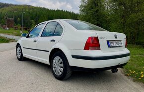Volkswagen Bora 1.9 TDI Basis - 7
