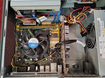 PC Lenovo Intel Core i3 4 GB RAM 128 GB SSD ATI 3470 256 MB - 7