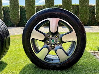 Komplet letnú sadu alu Škoda Scout - 5x112 225/55 R17. - 7