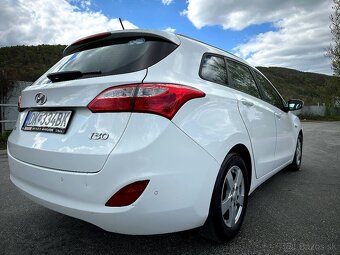 Hyundai i30 combi 1.6Crdi 2015 - 7