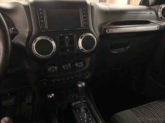Jeep Wrangler 2.8 CRD Rubicon A/T - 7