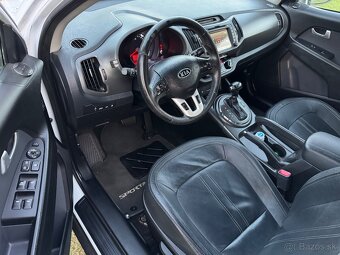 KIA SPORTAGE 2.0 CRDI 4WD - 7