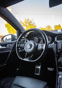 Volkswagen Golf R Variant 2016 - 7