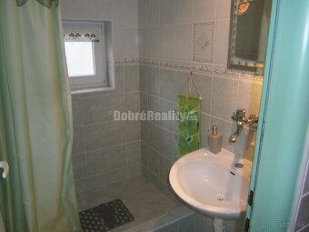 TOP: na predaj penzión v obci Podhájska - 7