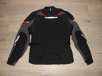 Predam novy kvalitny pansky komplet HELD o velkosti panske M - 7