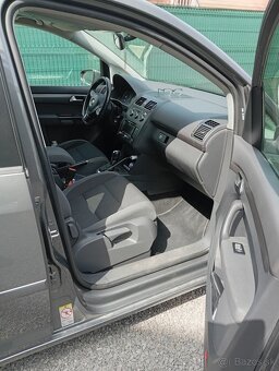 Volkswagen Touran 1.6 tdi DSG - 7