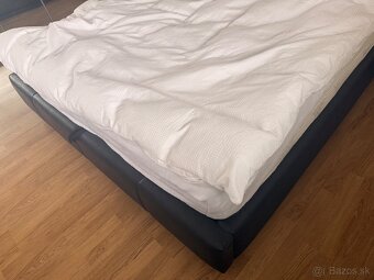 Čierna manželská postel 180x200 čalúnená - 7