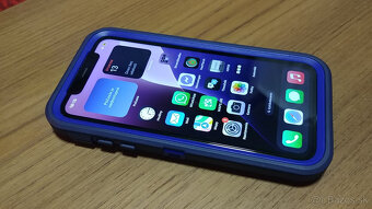 Predám repasovaný iPhone 11 white - 128gb - 7