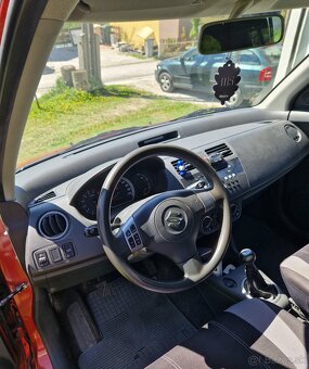 Suzuki Swift 1.3 GC ABS - 7
