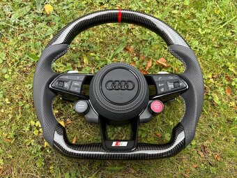 AUDI R8 VOLANT SPORTOVY --- START/STOP - DRIVE SELECT karbon - 7