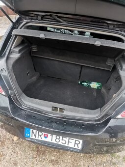 Predám Opel Astra H 1,4 16V - 7