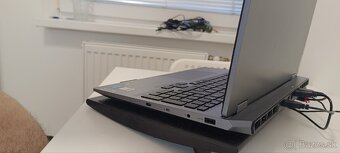Lenovo LOQ 15IAX9 notebook - 7