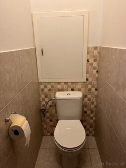 Prenajmem 1 izbový byt v PB - 7
