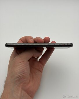 Apple iPhone XS Space Gray 256GB - 7