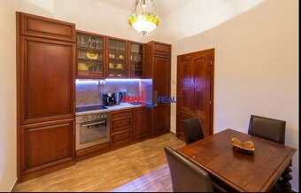 2-izbový byt 71 m2 v historickom centre Bratislavy - 7