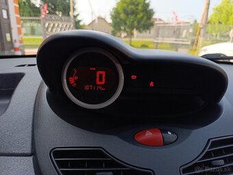 Renault Twingo 1.2i, LED denné, Klimatizácia, 2011 - 7