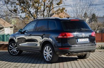 Volkswagen Touareg 3.0 V6 TDI - 7