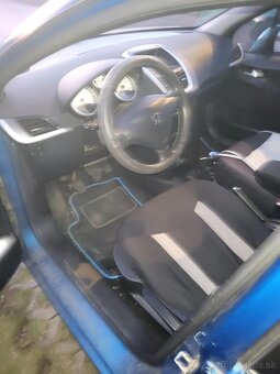 Peugeot 207 SW 1.4 benzin - 7