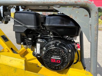 Reverzna vibracna doska Wacker Neuson BPU 2540A Honda - 7
