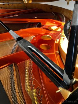 Predám klavír krídlo Feurich 179 Dynamic II – TOP STAV - 7
