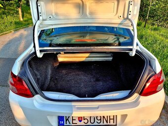 Peugeot 301 1.2vti - 7