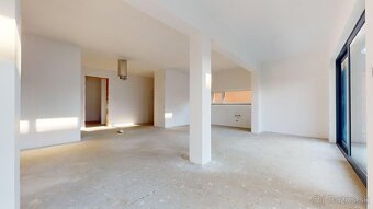 Moderný dvojpodlažný holodom 5i rodinného domu v Jarovciach - 7