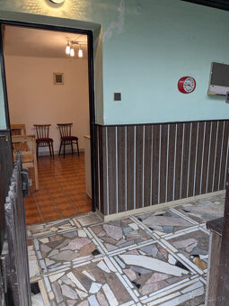 Predám viničný domček s pozemkom - 7